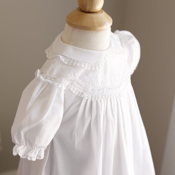 RARE Style Baby Girl's White Heirloom Gown Feltman Brothers Size 6/9 Months NWT - Picture 4 of 10